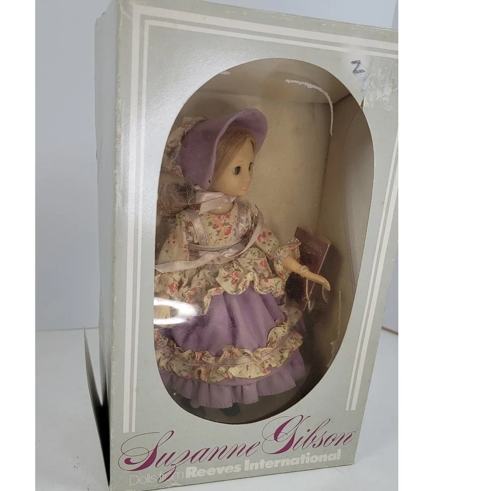 Vintage NIB Suzanne Gibson Little Bo Peep Doll Reeves International Floral
